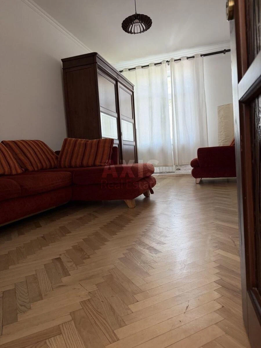 3k apartment vul. Kyrylivs'ka 109/1В683403