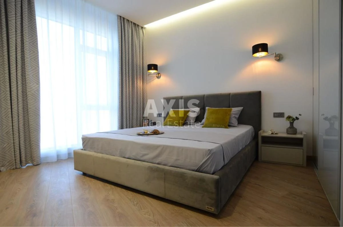 4k apartment vul. Buslivs'ka 12443805