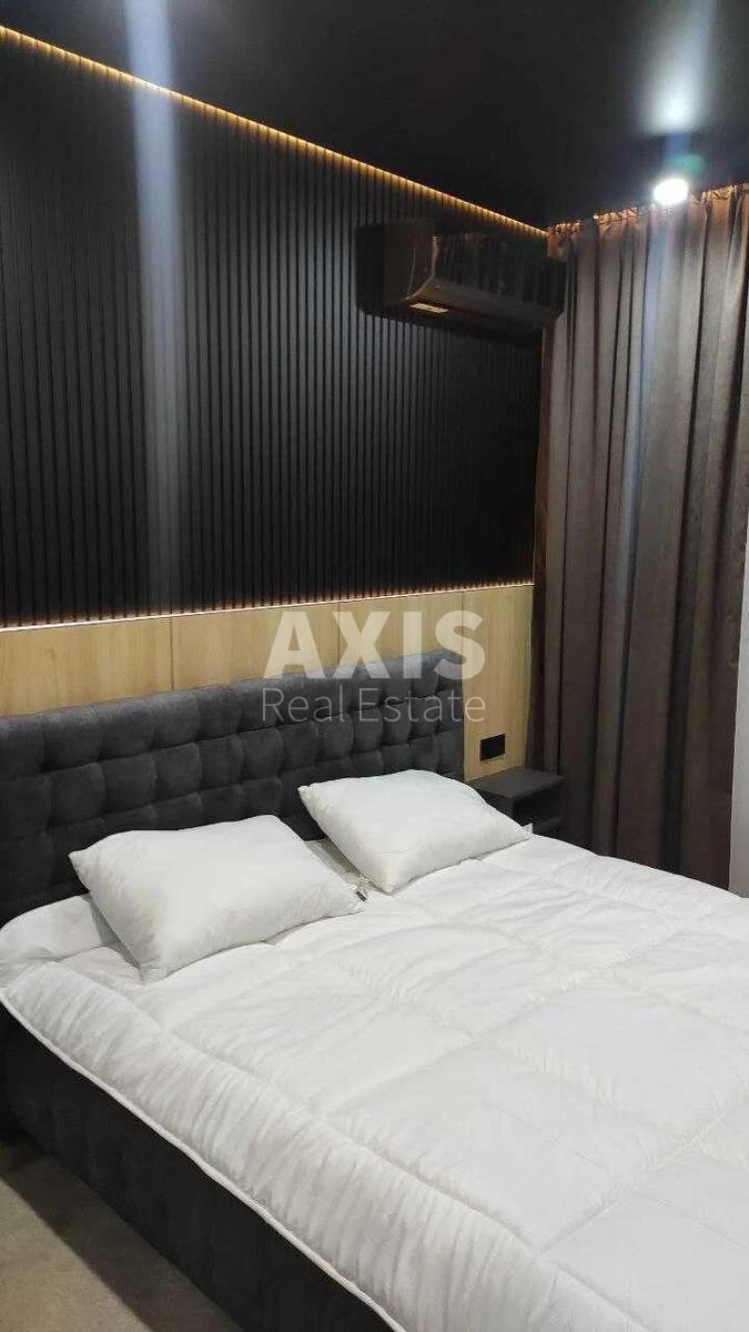 1k apartment vul. Saljutna Two B567288