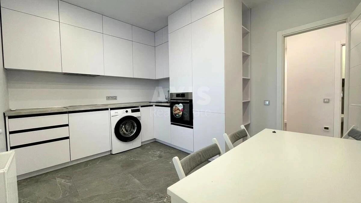 2k apartment vul. Berezhans'ka 1563640