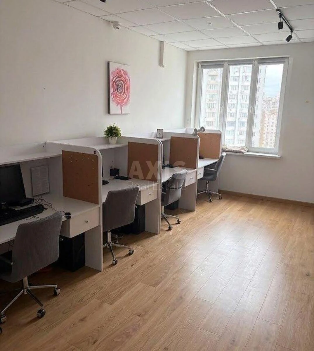 Офис наб. Днепровская 14Б, 168м2671295