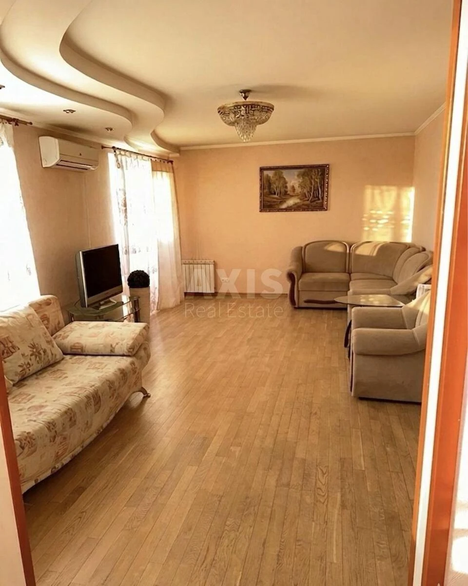 3к квартира ул. Ахматовой Анны 43671082