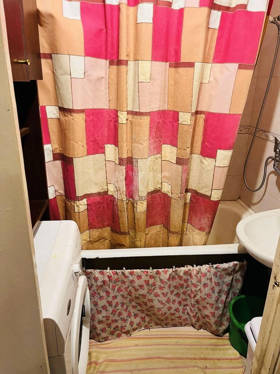 1k apartment bul. Vysoc'kogo Volodymyra 6653175