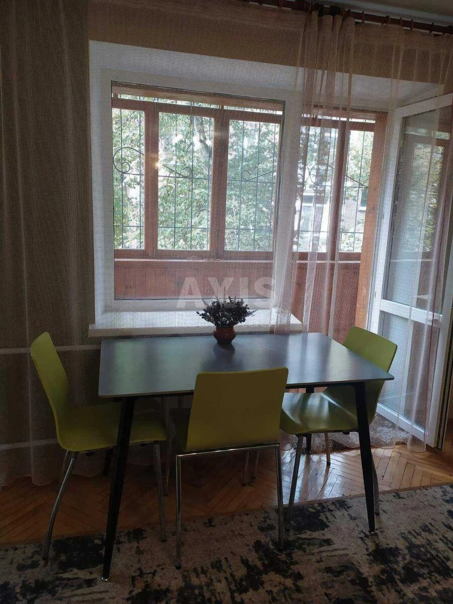 2k apartment pr-t Berestejskij 106А670321