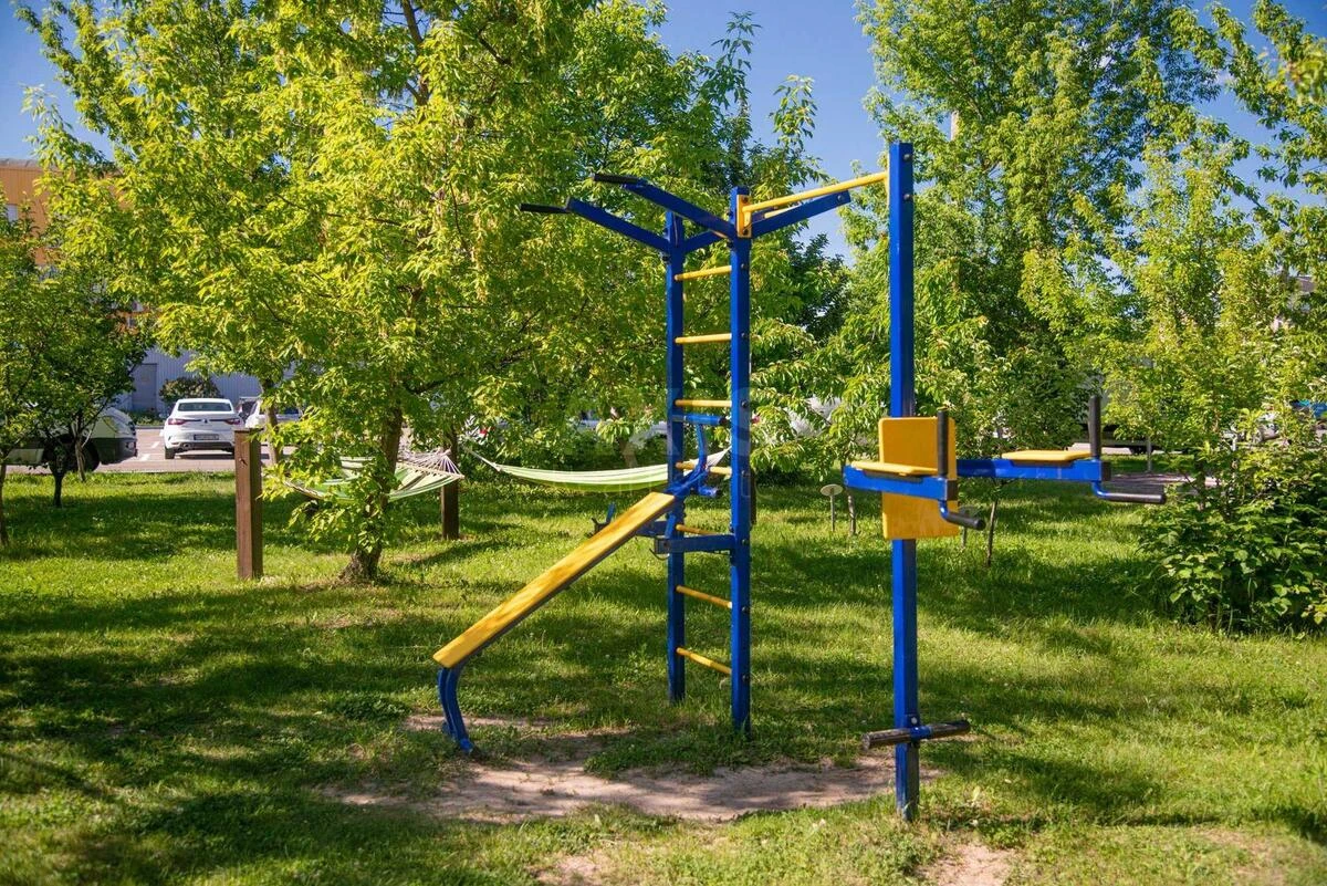 Office vul. Geroi'v Kosmosu 4, 200m2675737