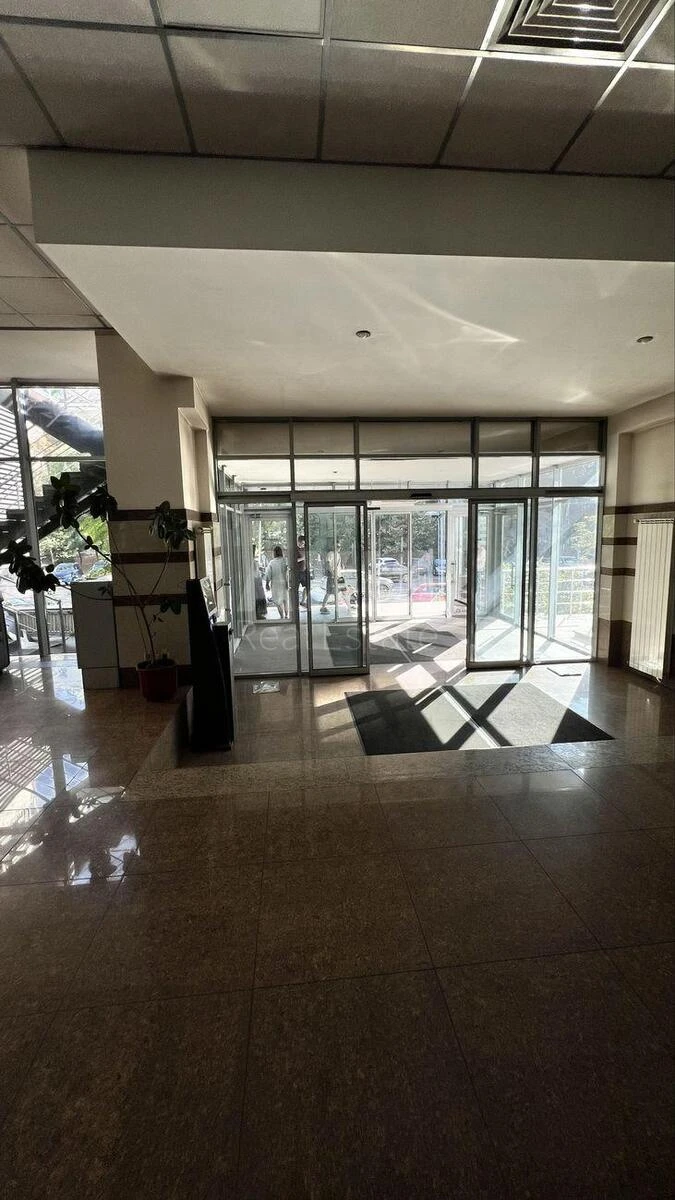 Office vul. Mechnykova 2, 38m2675545