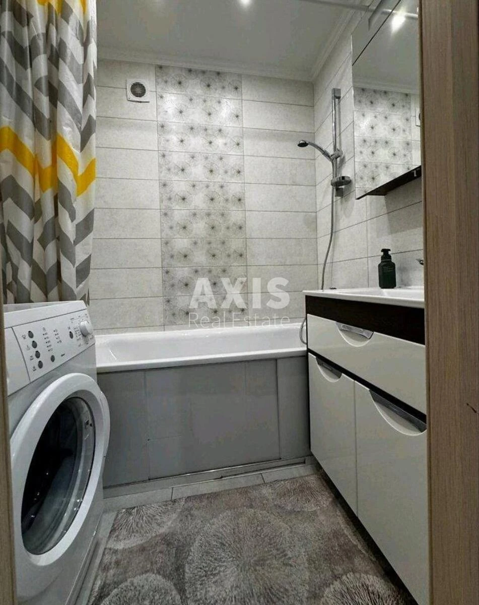 3k apartment vul. Yuriya Shevelova 49/20701989