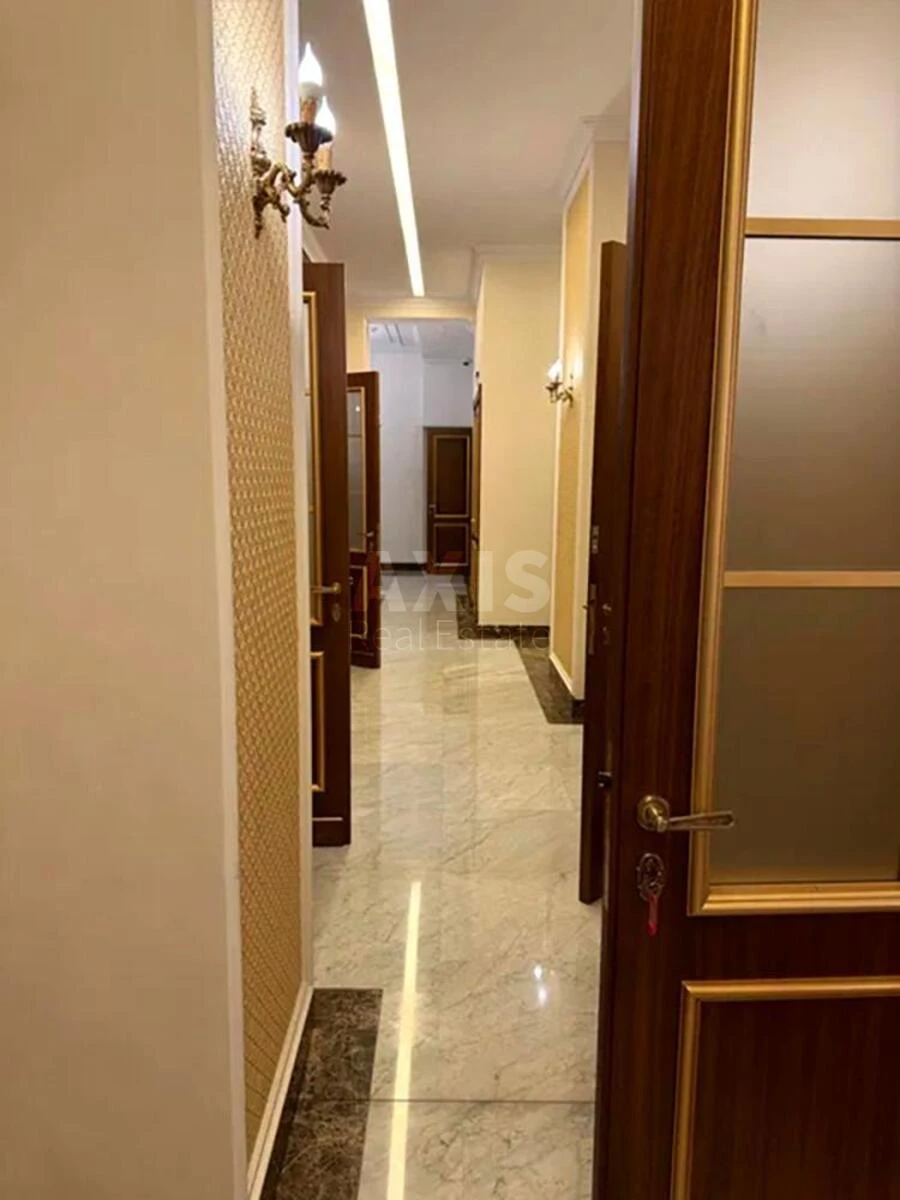 Офис ул. Бусловская 2, 750м2646645