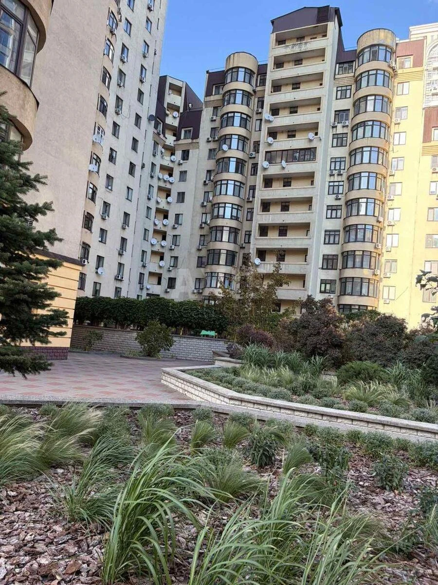 2к квартира ул. Дмитриевская 697095521