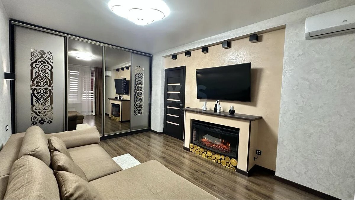 2к квартира ул. Драгоманова 10645725