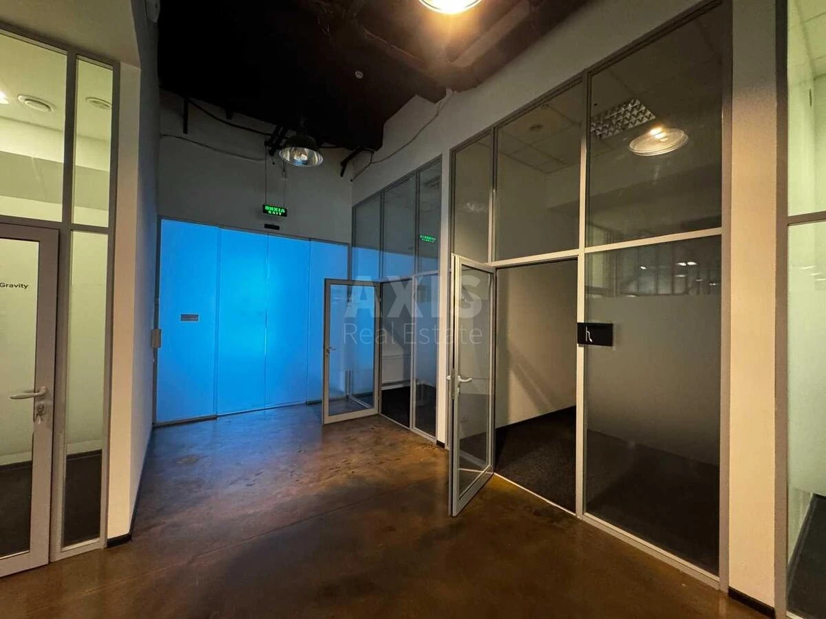 Office prov. Ohtyrs'kyj 7, 1325m2684337