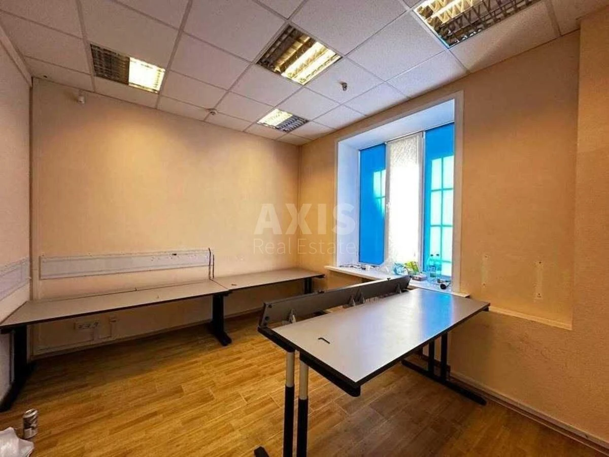 Office vul. Cytadel'na 6, 240m2667072