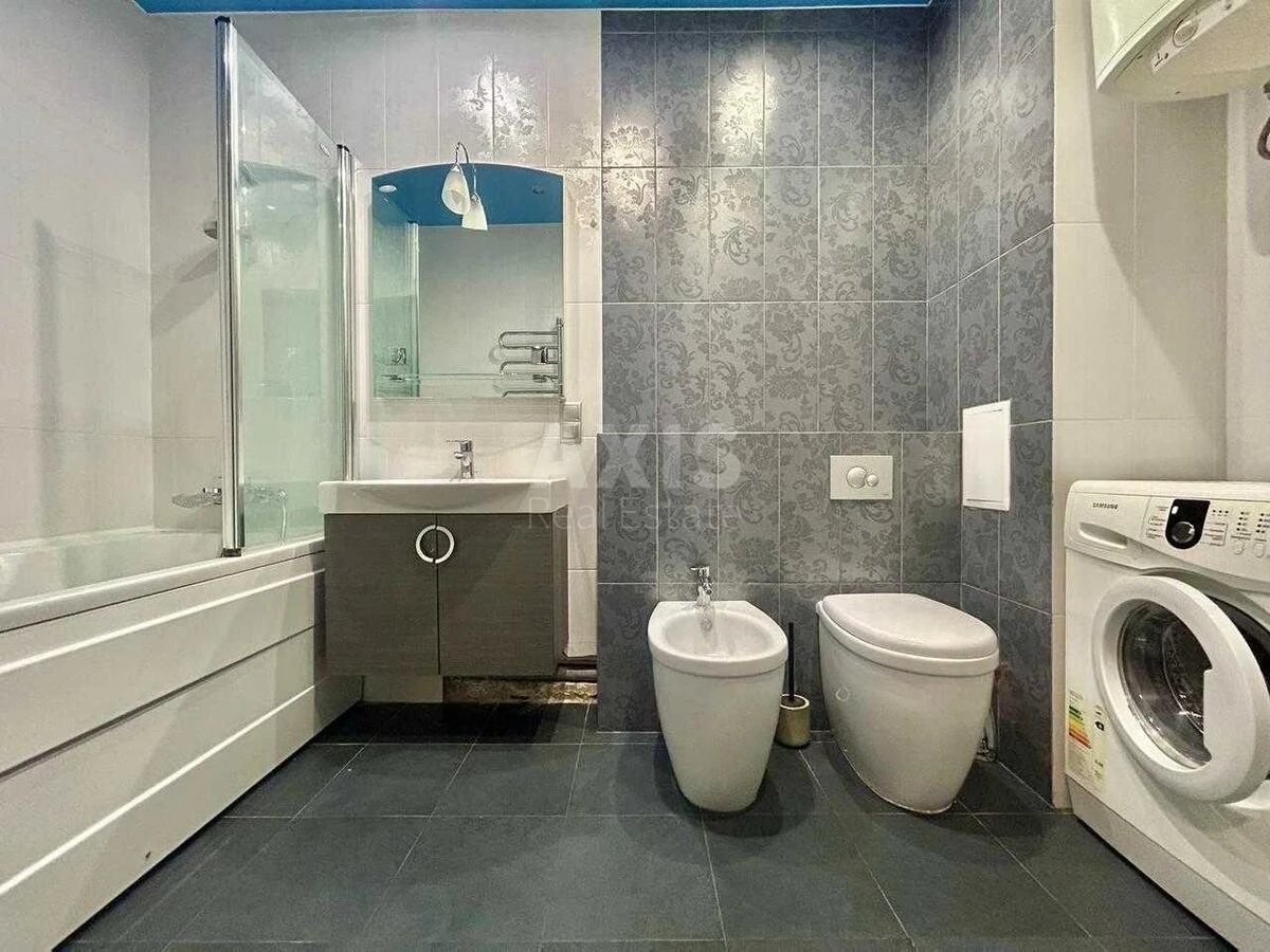 2k apartment vul. Knjazhyj Zaton 216672311