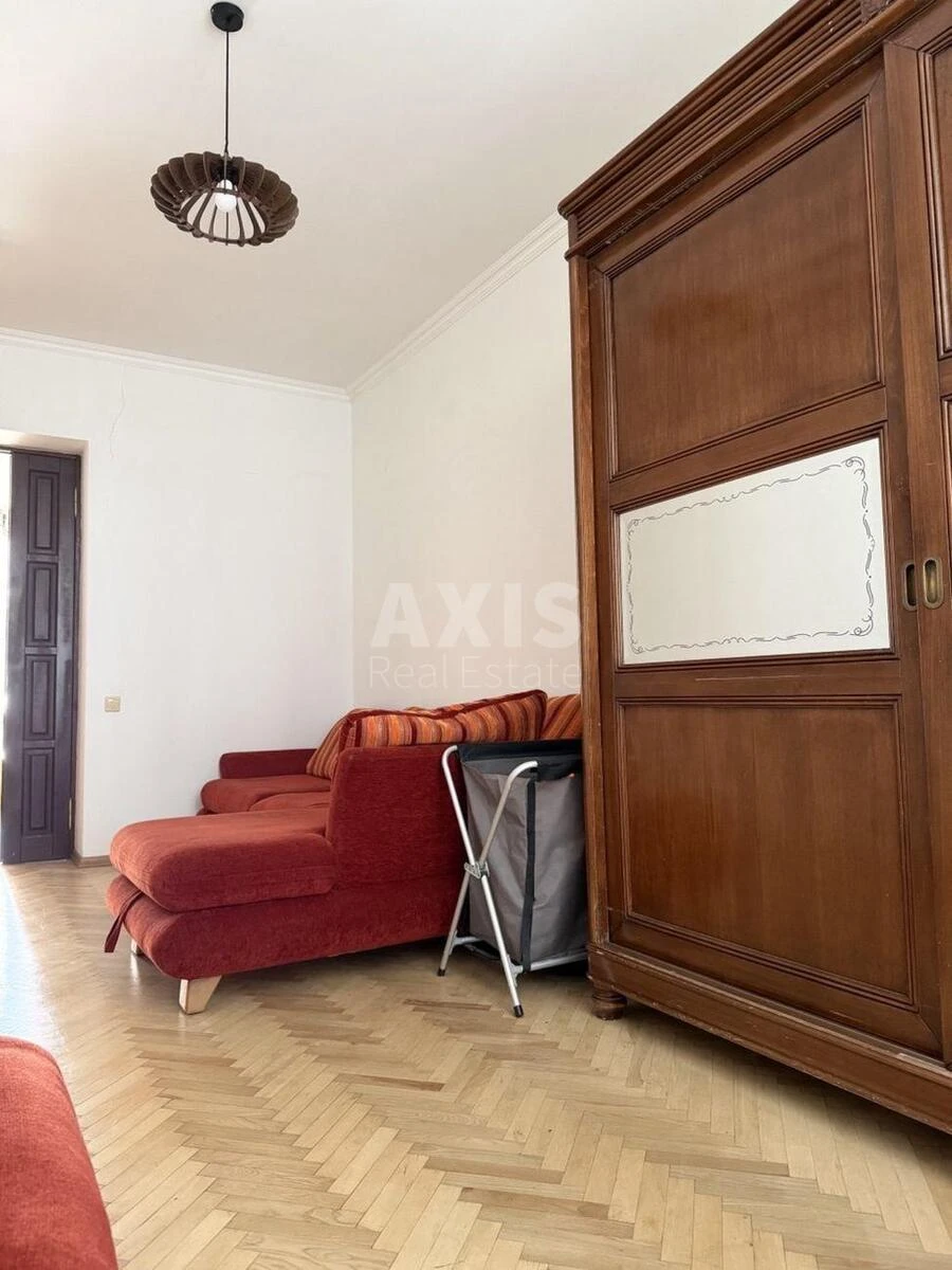 3k apartment vul. Kyrylivs'ka 109/1В683404
