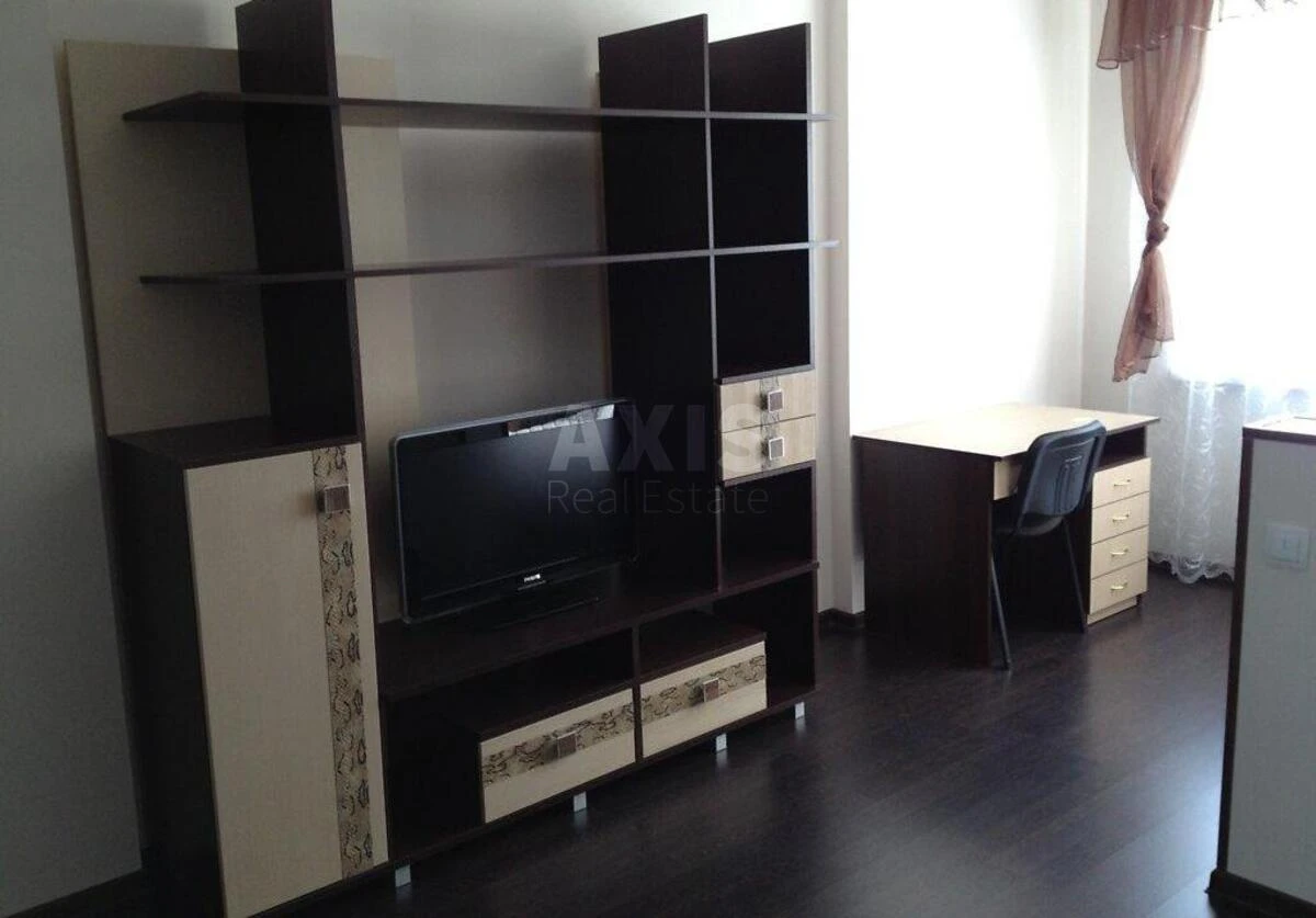 1k apartment pr-t Lobanovs'kogo 150666134