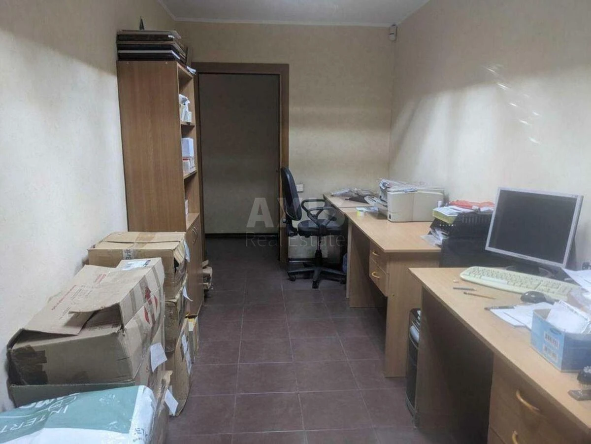 Office vul. Degtjarivs'ka 28, 55m2580081