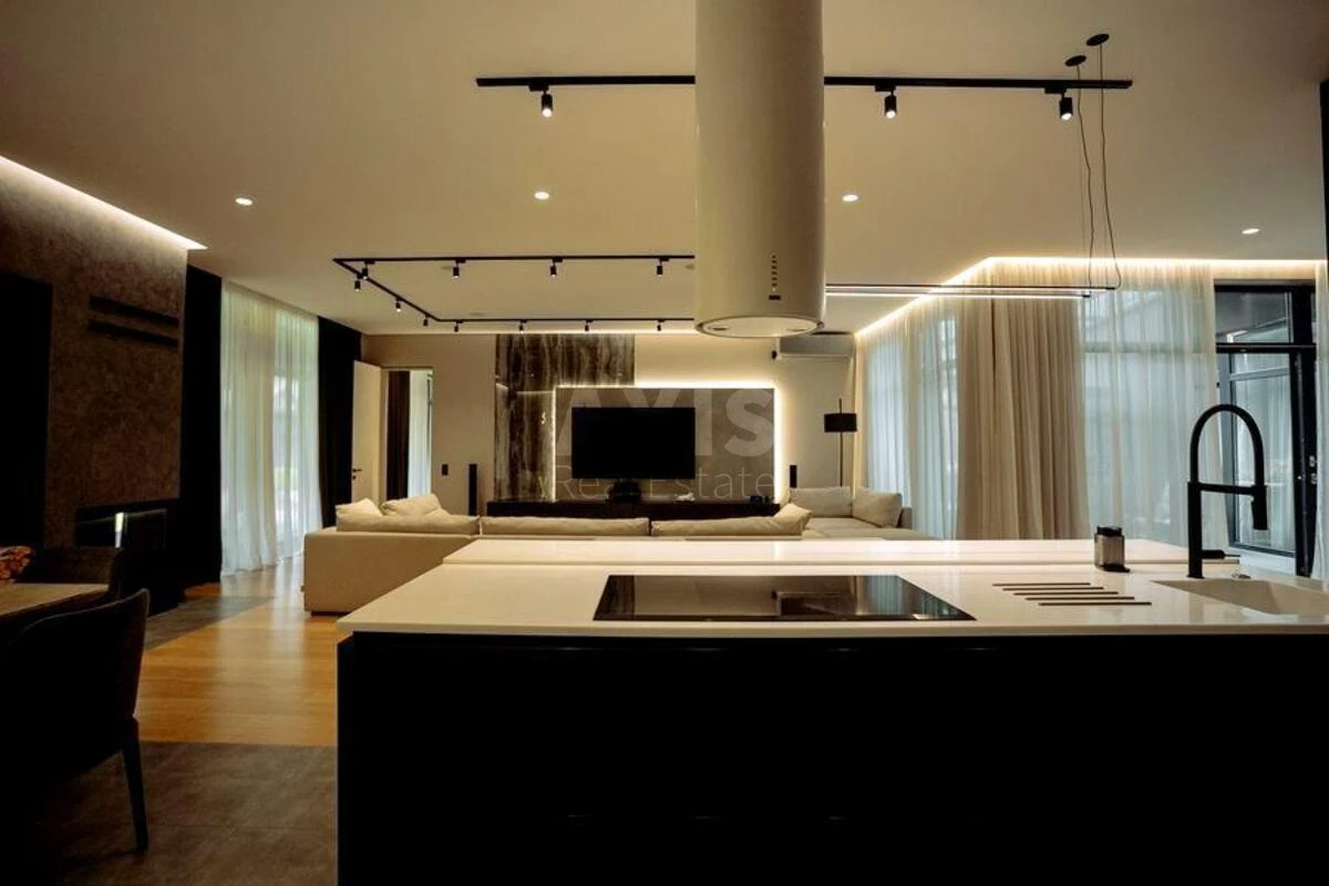 House vul. Linija 8-a, 432m2, Kyiv city622790