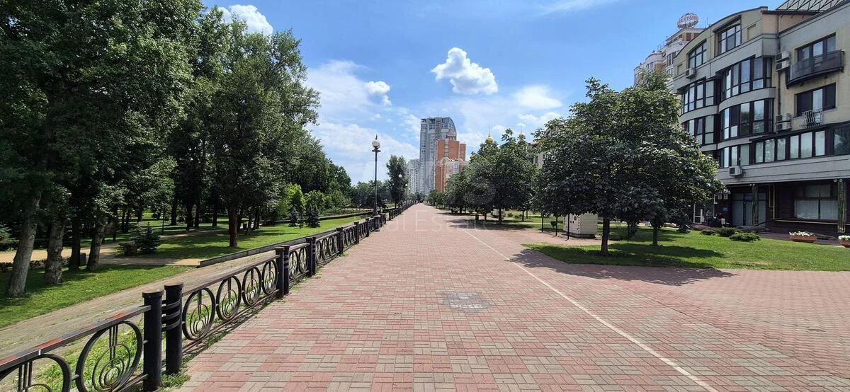 Office vul. Obolons'ka naberezhna 7, 69m26665617