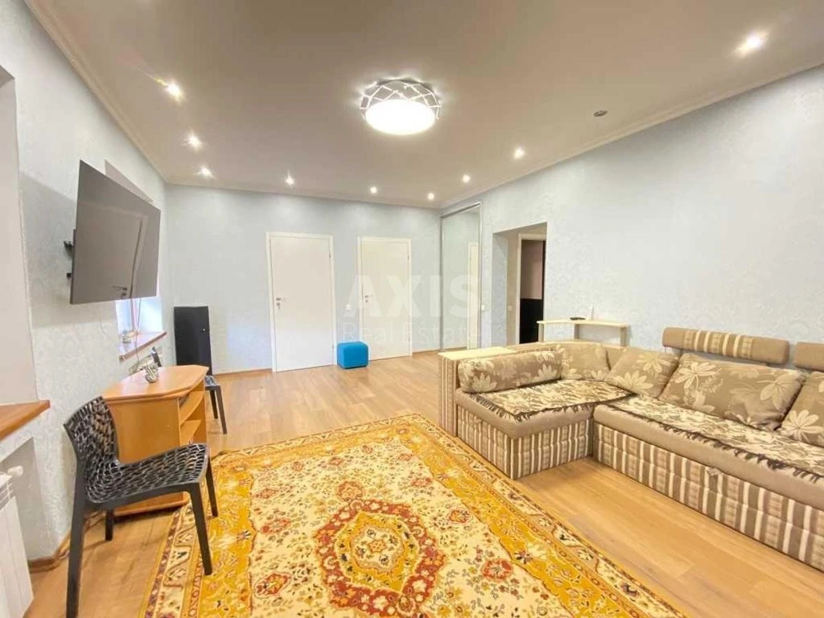 Дoм ул. Берковецкая, 312м2, город Киев438463