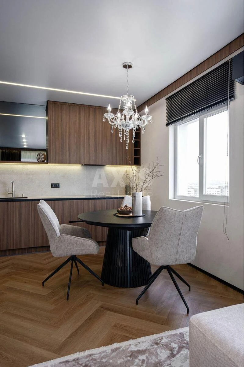 1k apartment vul. Myhajla Maksymovycha 27К684873