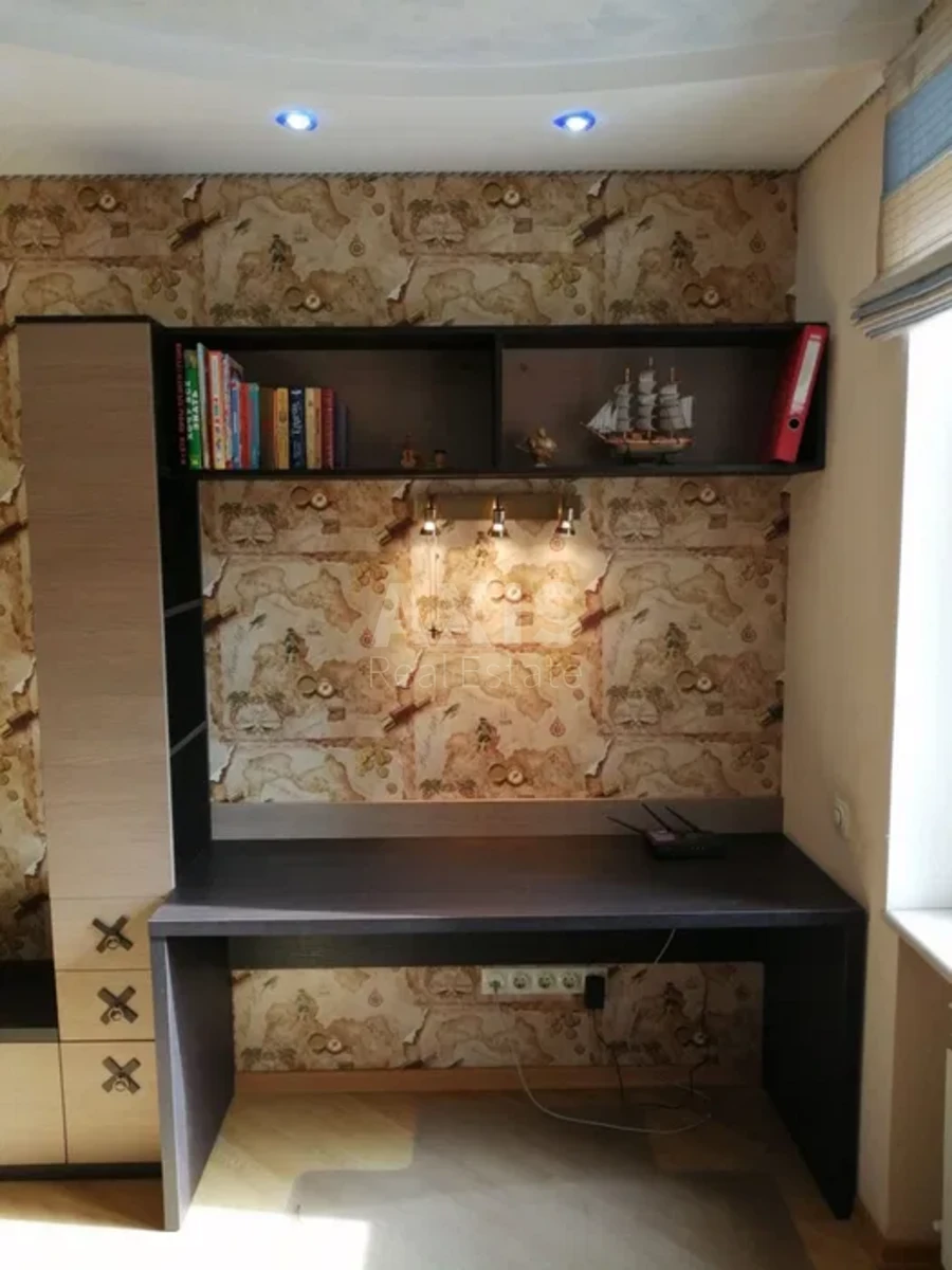 4k apartment vul. Osinnja 33284575