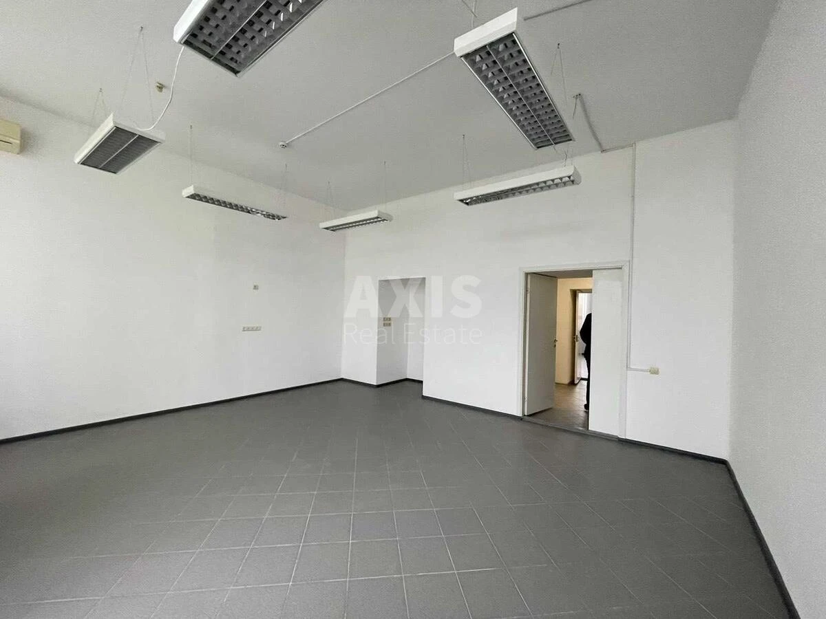 Офис ул. Сверстюка Евгения 2А, 34м2719500