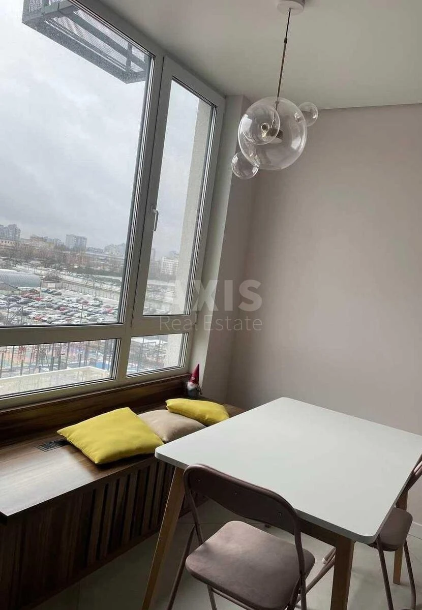2k apartment vul. Saljutna 2Б673011