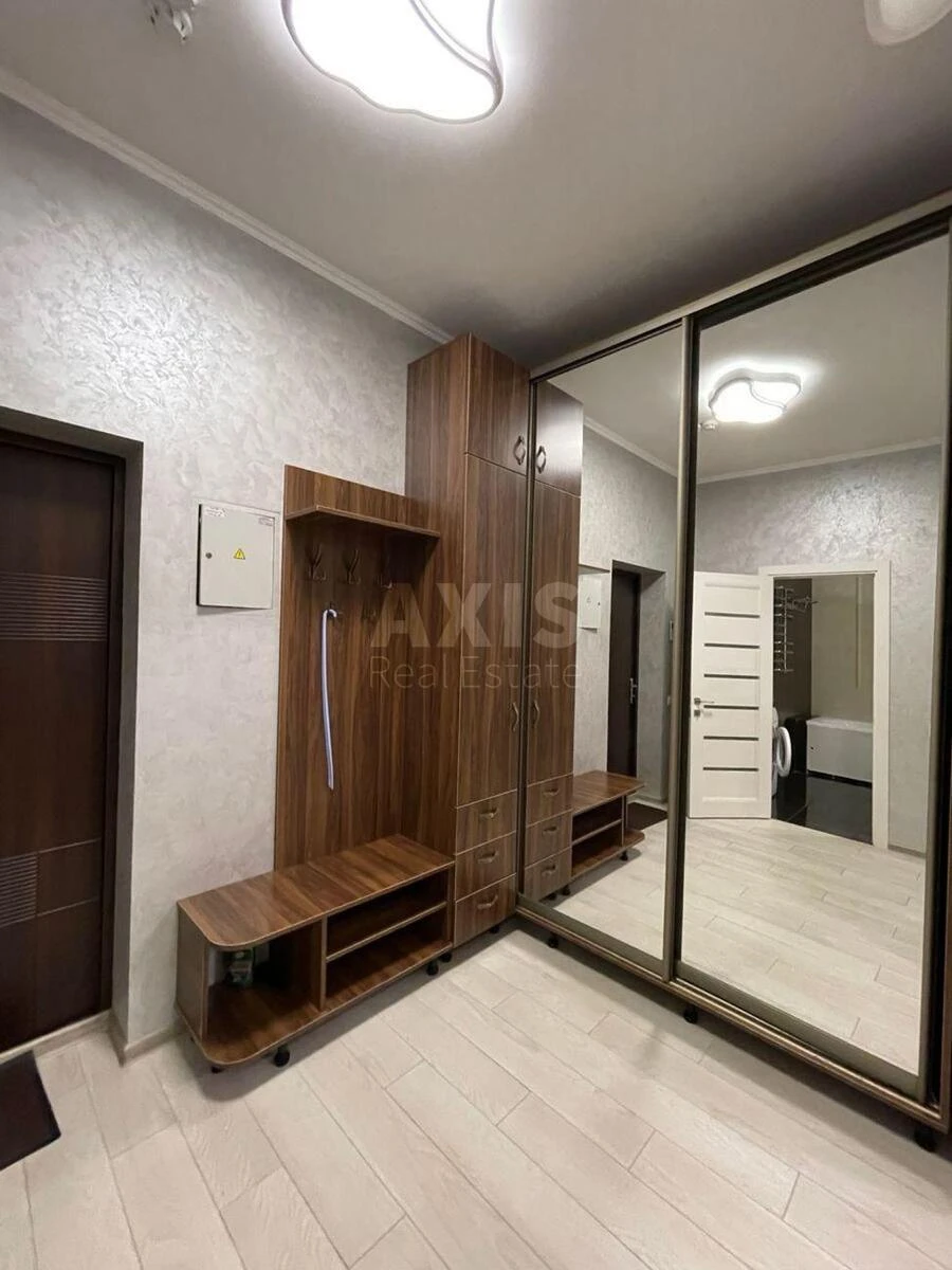 1k apartment vul. Truskavec'ka 4Б6005910