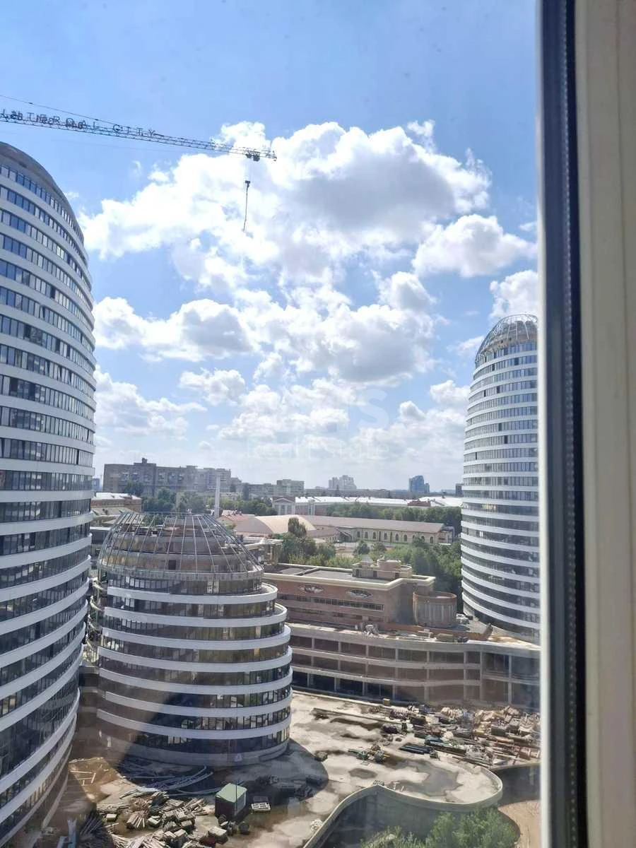 3k apartment vul. Staronavodnyc'ka 8Б705489
