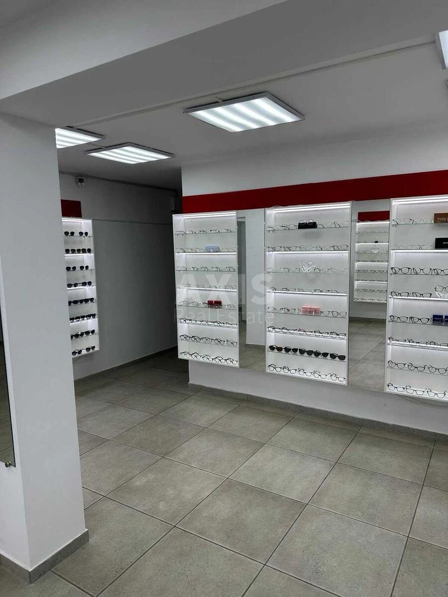 Trade object vul. Tuluzy 2/58, 65m2646440