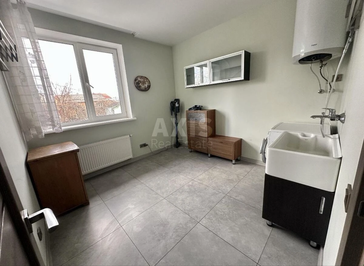 House vul. Vynogradna, 105m2, Kyiv city6920011
