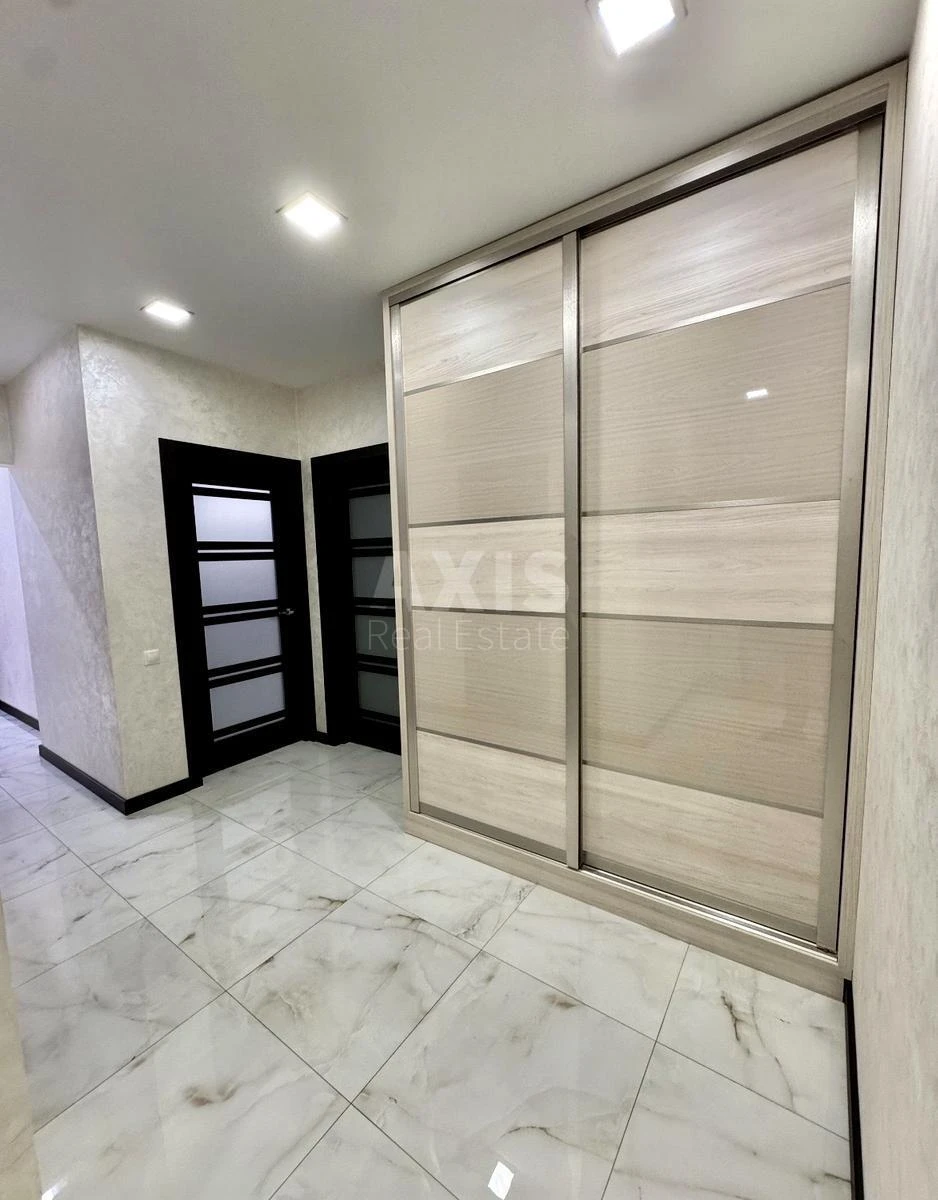 2k apartment vul. Oleny Pchilky 6А6771512