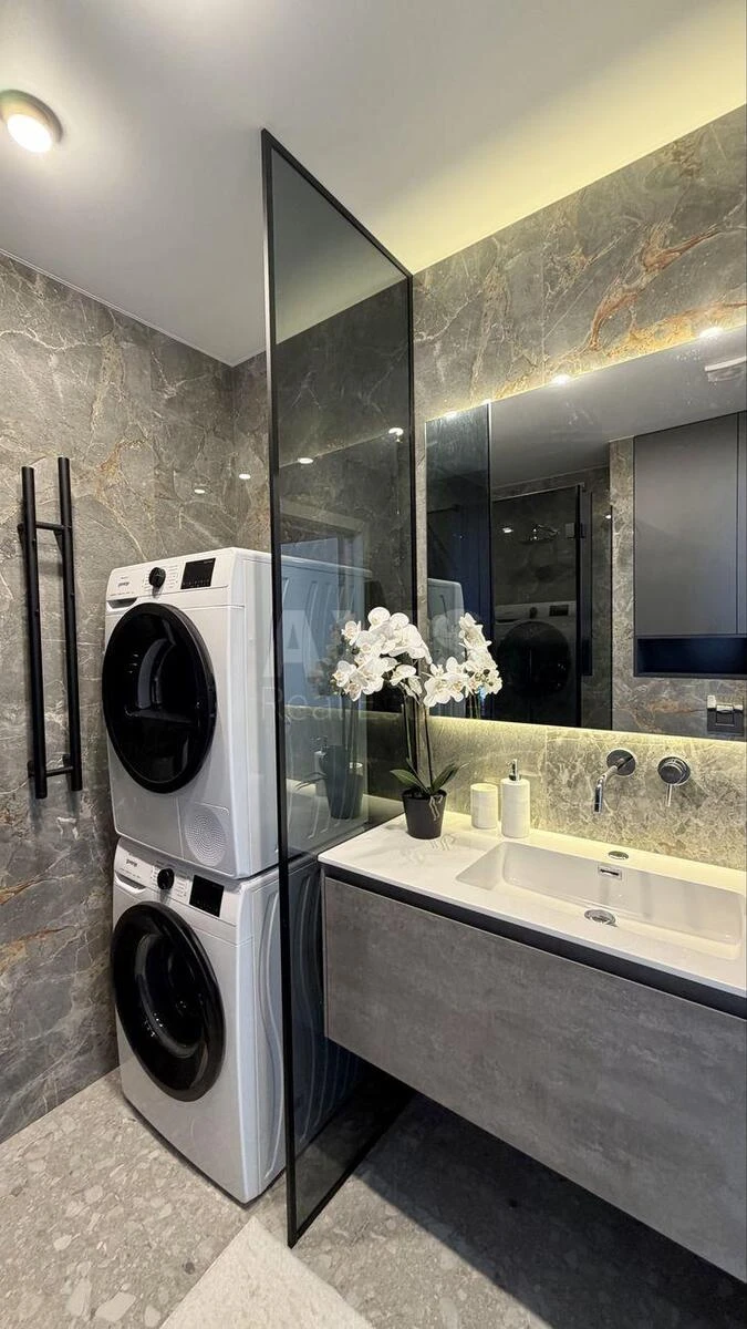 1k apartment nab. Dniprovs'ka 15Ж693085