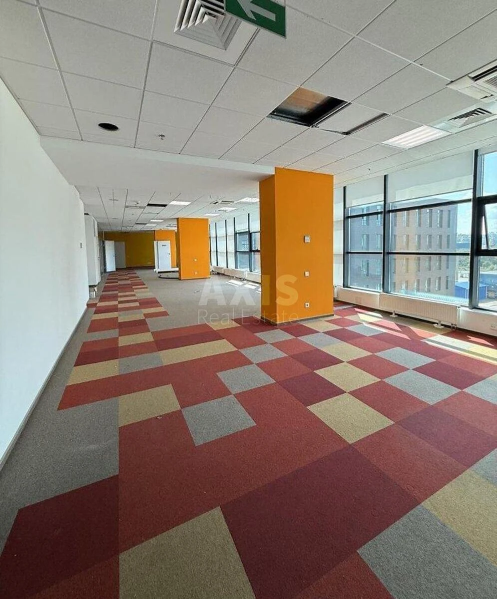 Office pr-t Stepana Bandery 28А, 307m2651071