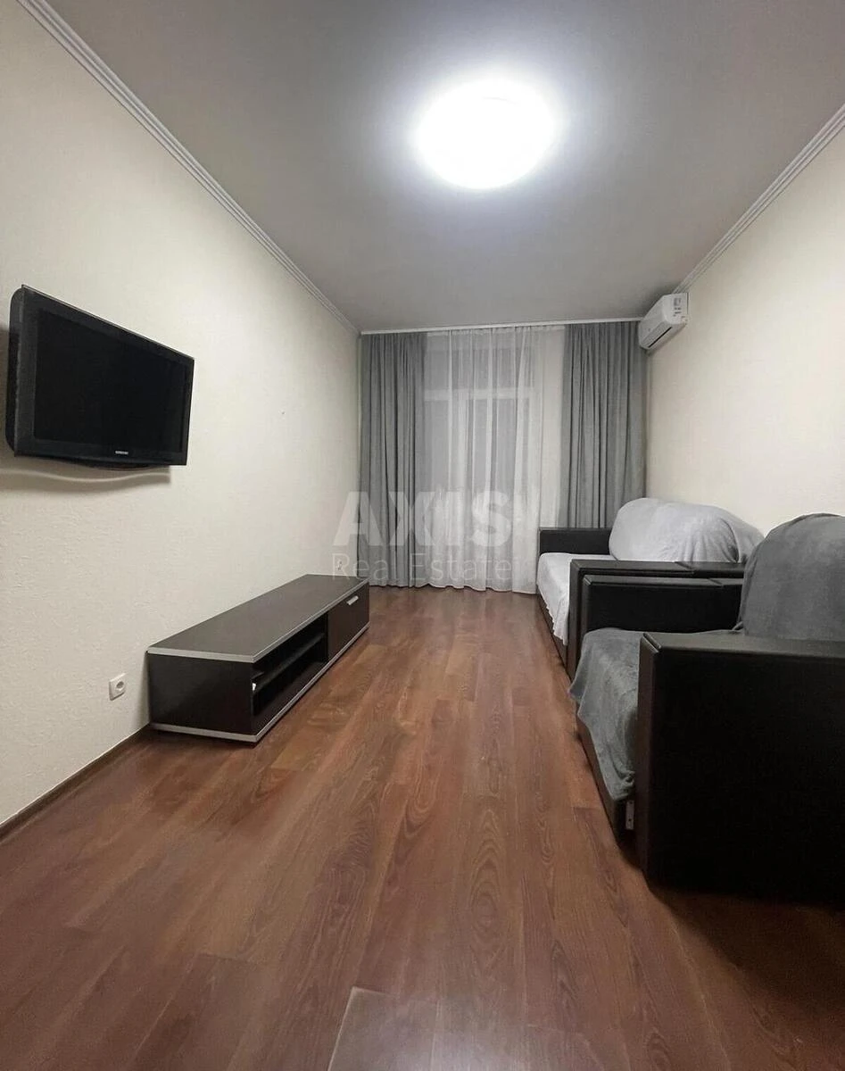 1k apartment vul. Regeneratorna 4, корп. 1623687