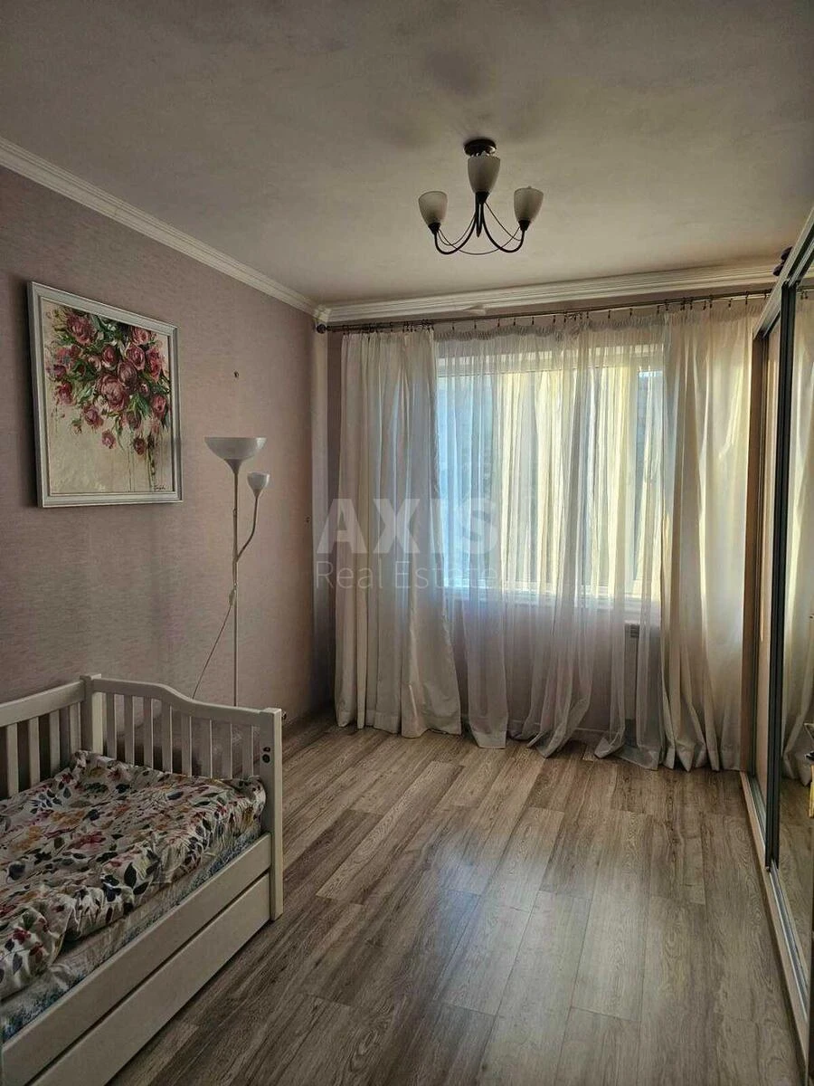 3k apartment vul. Ronalda Reyhana 30А623876