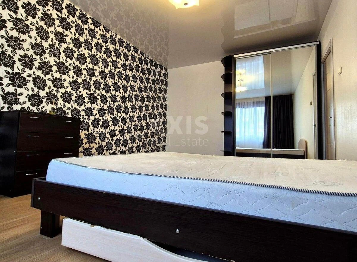 1к квартира пр-т Владимира Ивасюка 17В650887