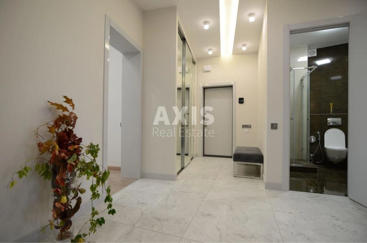 4k apartment vul. Buslivs'ka 12443807