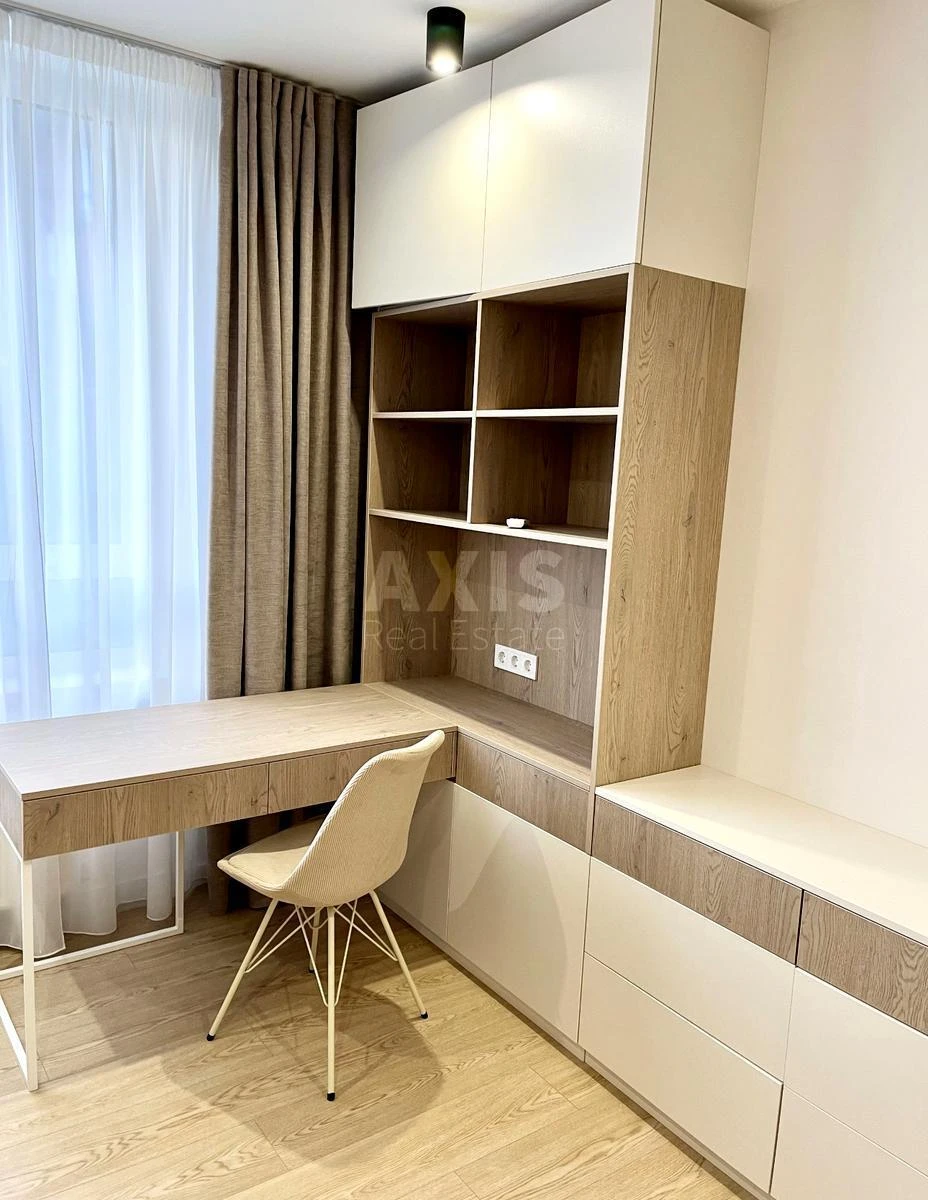 3k apartment bul. Ryl's'kogo Tadeja 4616055