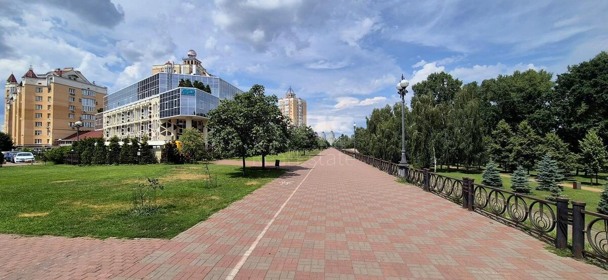 Office vul. Obolons'ka naberezhna 7, 69m26665618