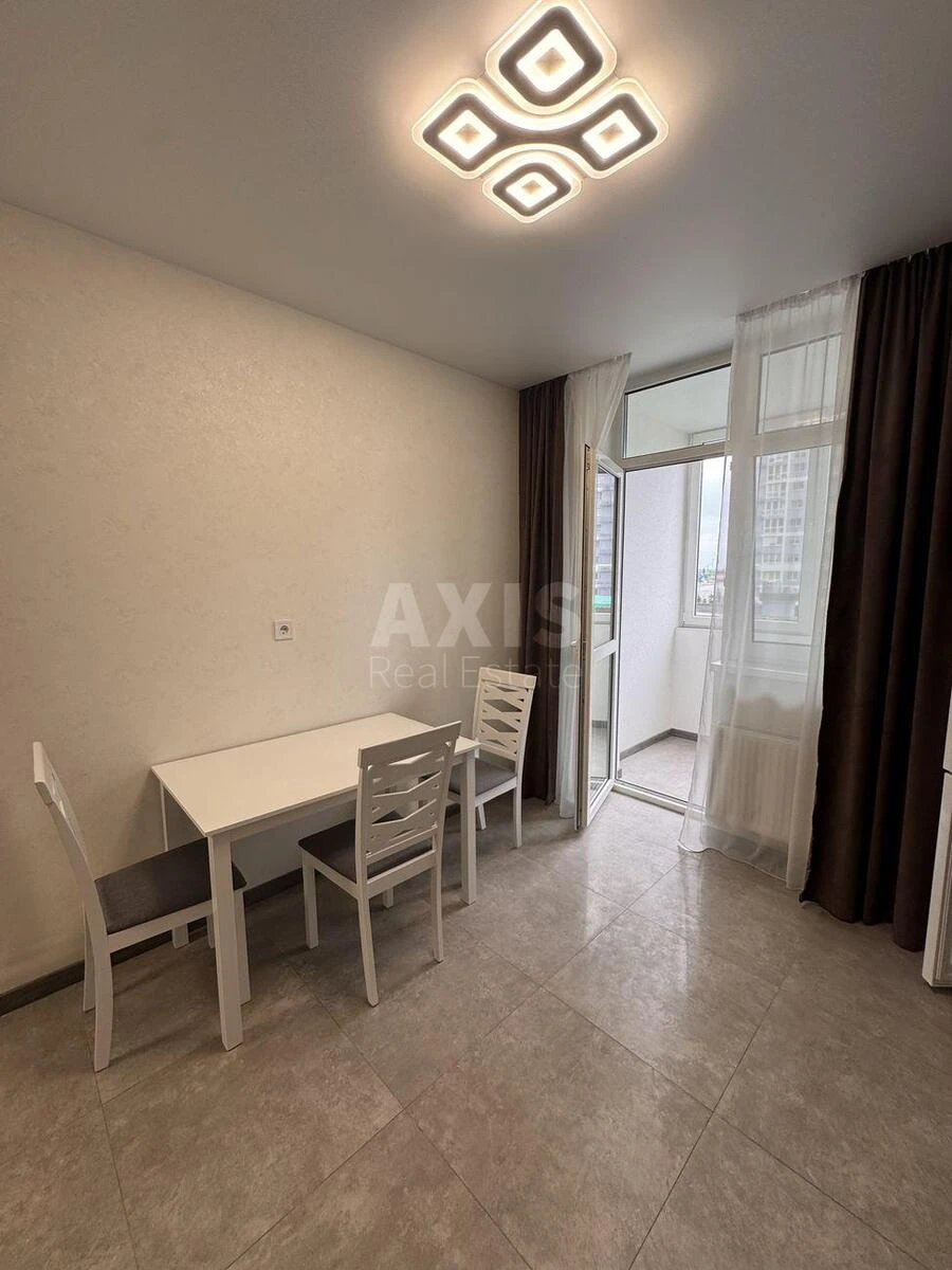 1к квартира ул. Ревуцкого 40Б687820