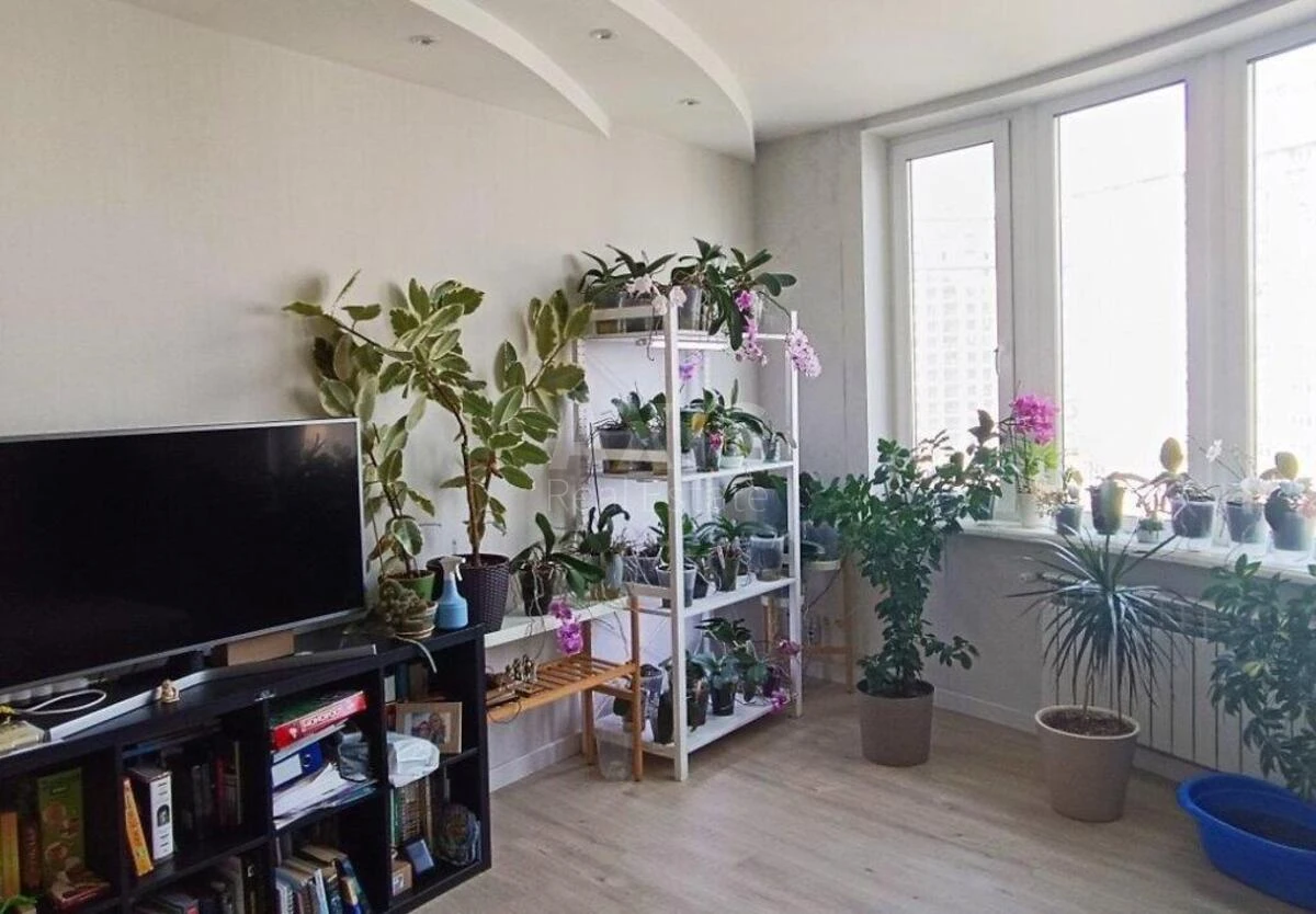 3k apartment nab. Dniprovs'ka 19А7165410