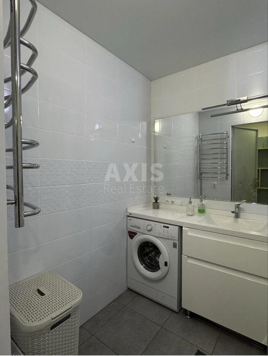 3k apartment pr-t Glushkova Akademika 9659398