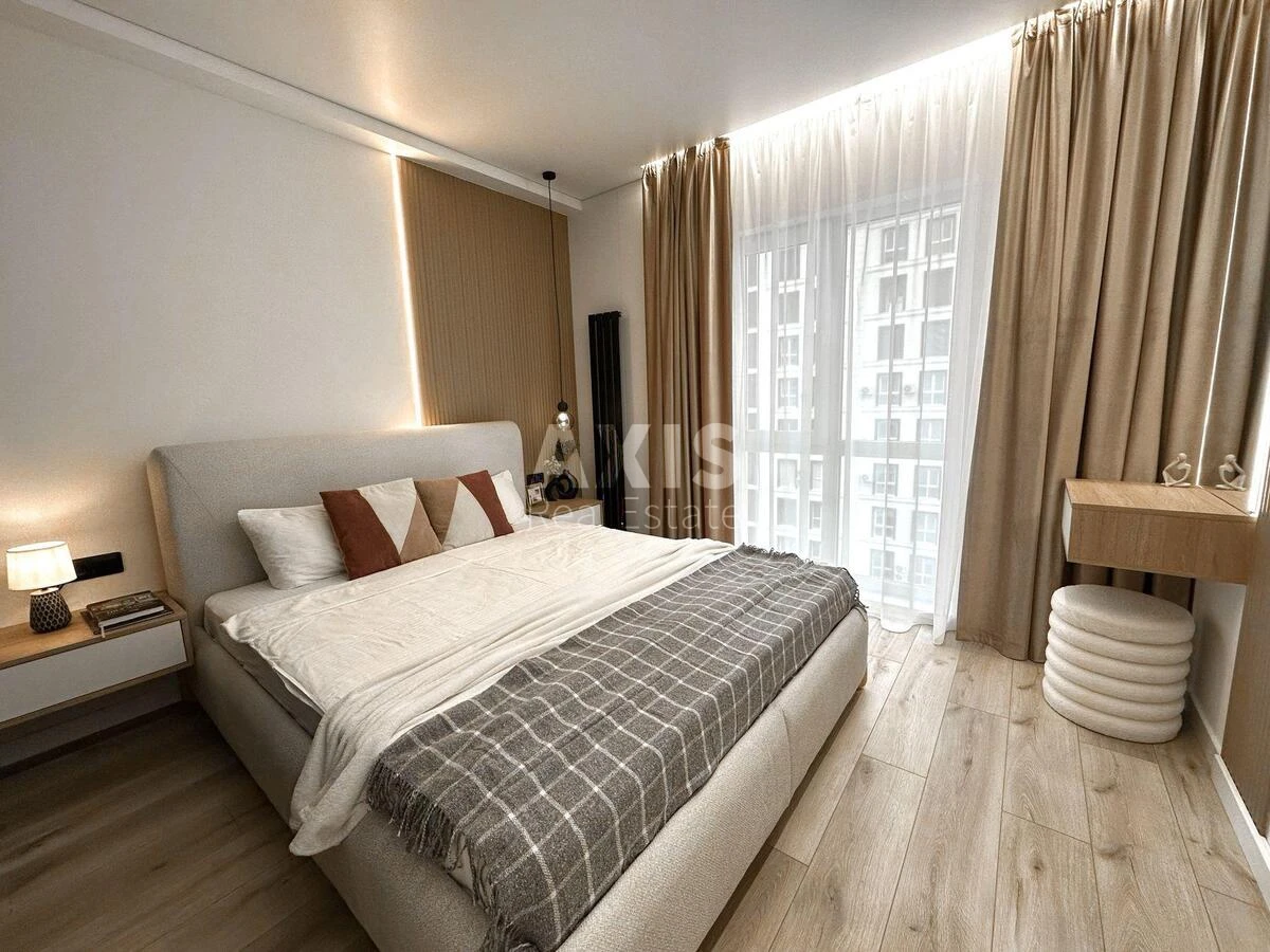 1к квартира ул. Михаила Максимовича 24640448