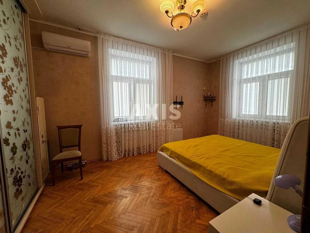 4k apartment vul. Derevljans'ka 12/42565559