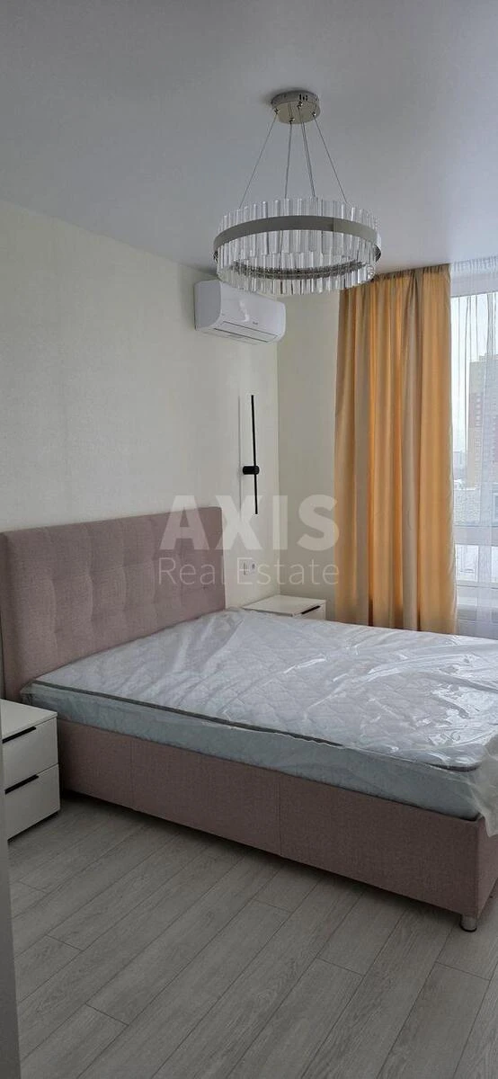 1k apartment vul. Rodyny Kristeriv 14Б663072