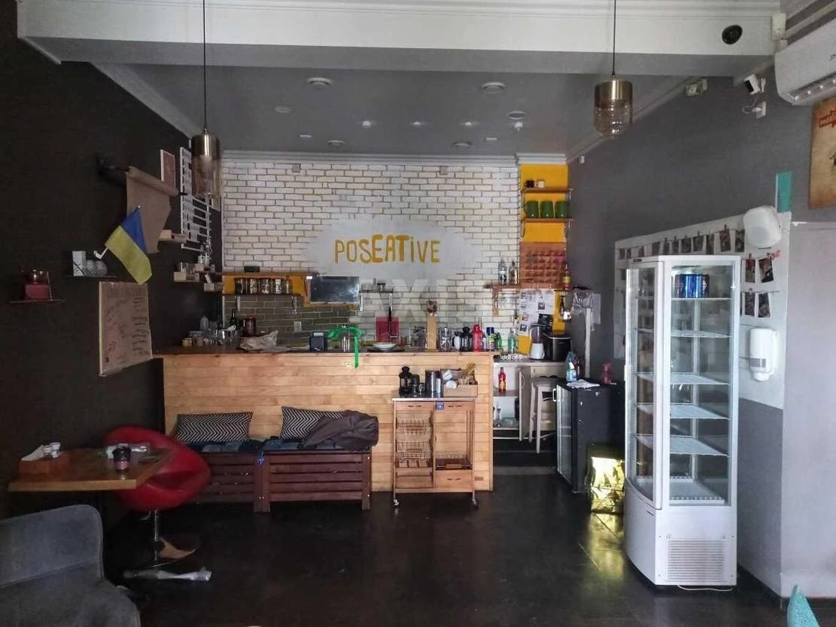 Объект торговли ул. Елены Пчилки 2А, 88м2661524