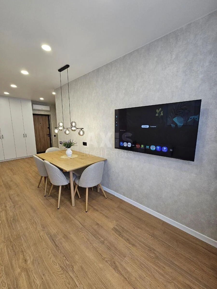 1k apartment vul. Oleksandra Olesja 27А680501