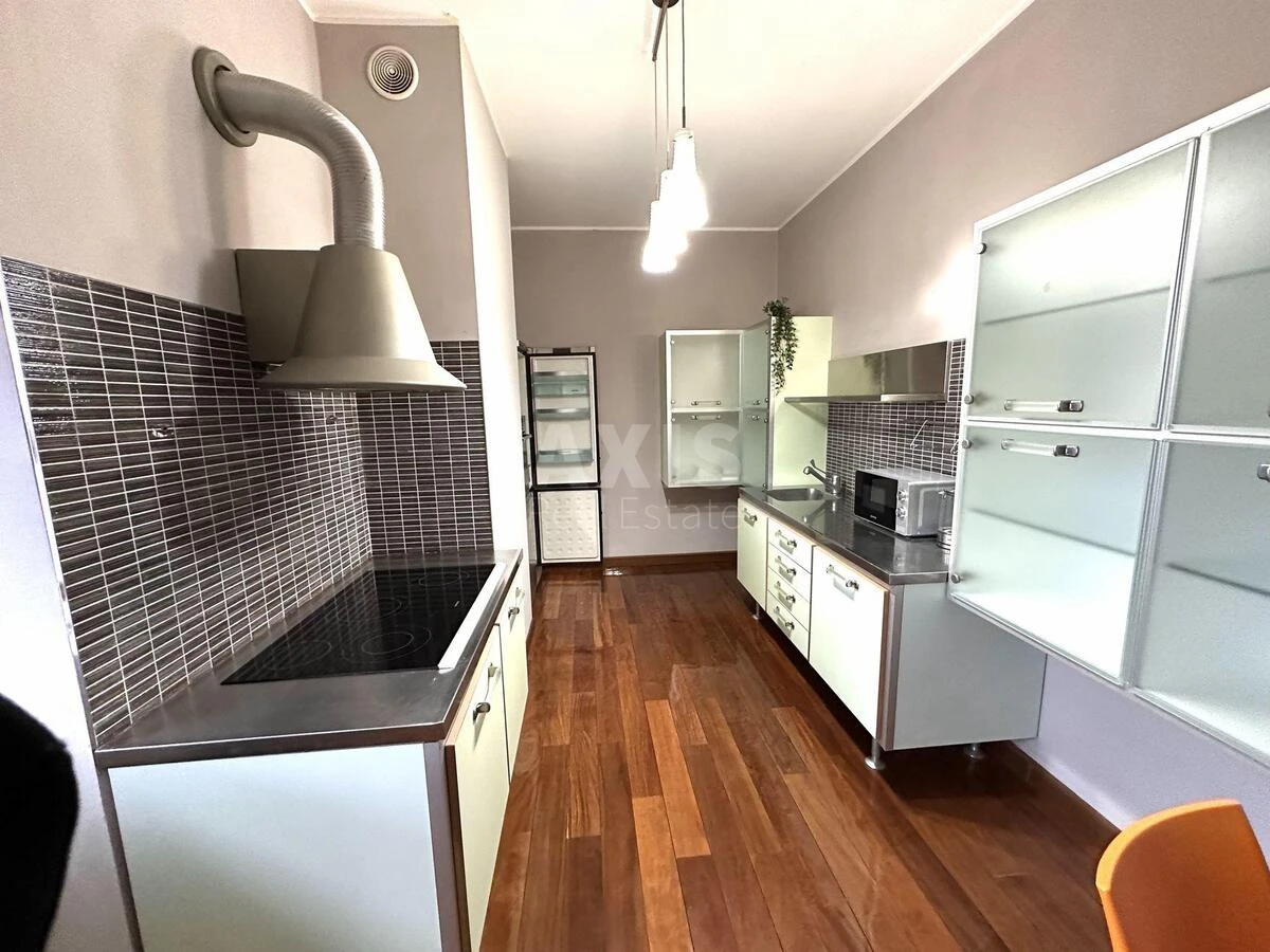 Офис ул. Руставели Шота 44, 200м2697114