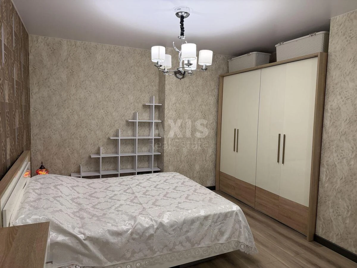 3к квартира ул. Нижнеключевая 14697655